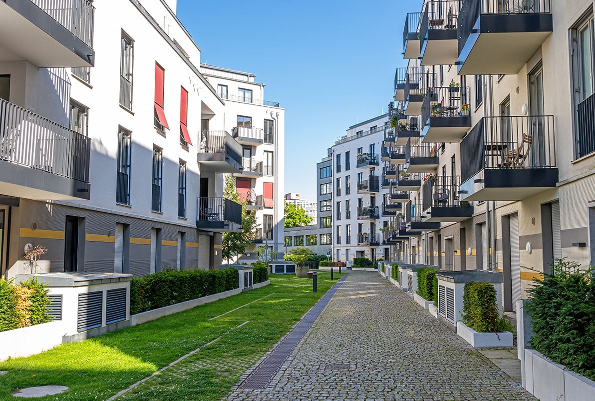 multifamily security systems and apartment security systems