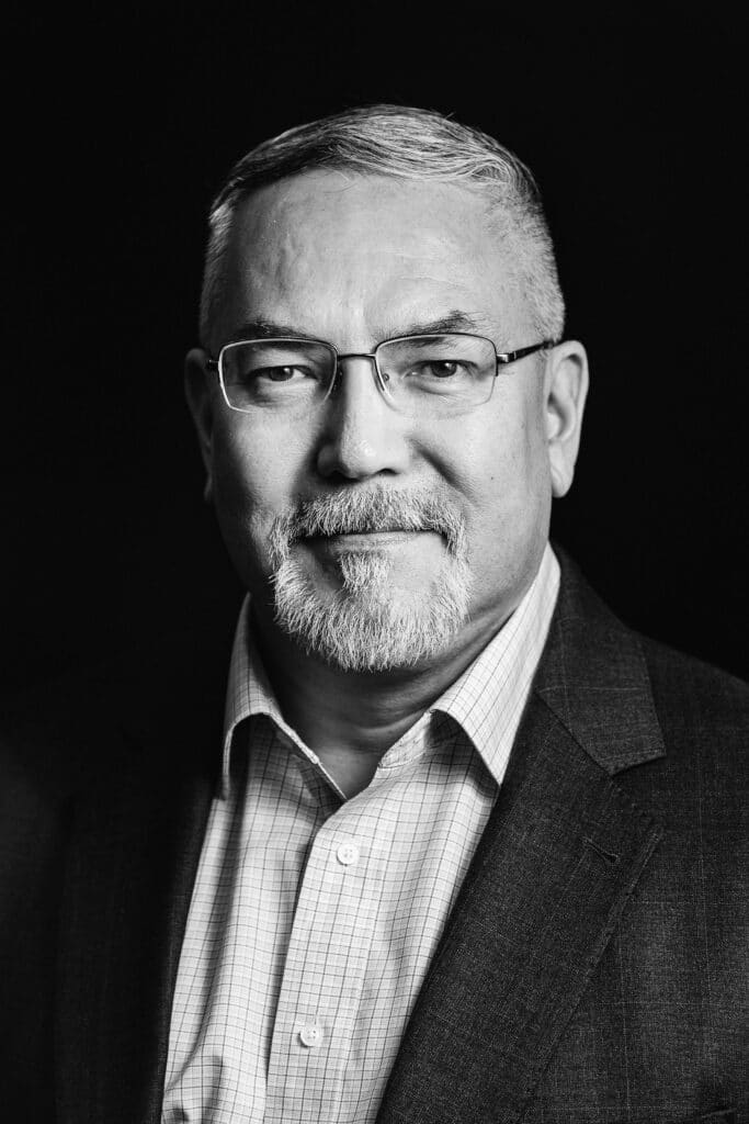 Portrait BobJensenBW scaled